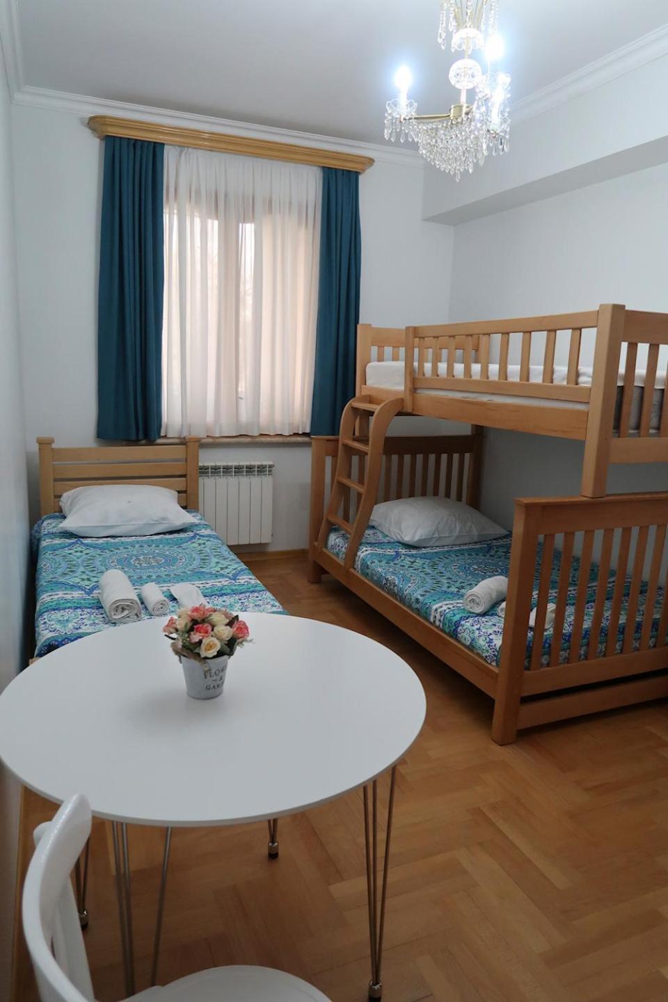 Guest House Merci 第比利斯 外观 照片